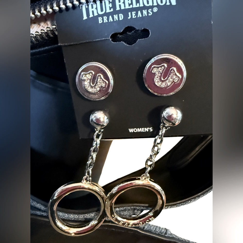 True Religion NWT Black Crossbody Silver Details Denim Strap & Earrings (P132) - Picture 8 of 15